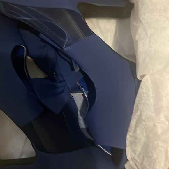 Heels - Picture 2 of 6